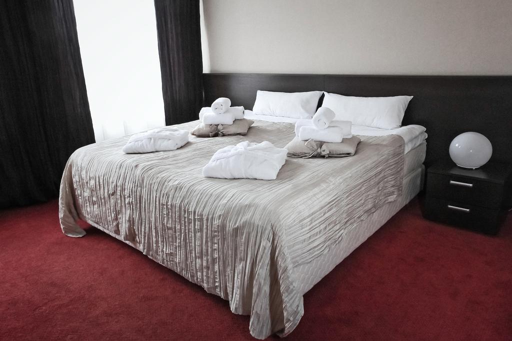 Hotel Palma Mažeikiai Eksteriør bilde