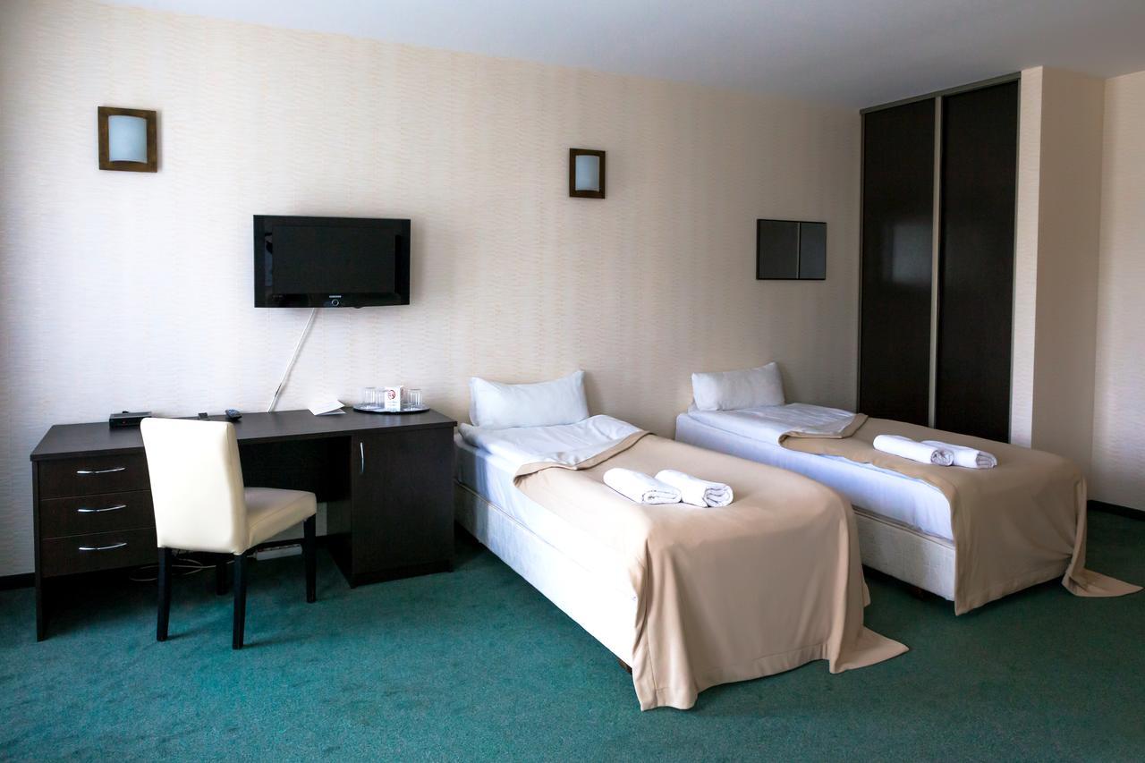 Hotel Palma Mažeikiai Eksteriør bilde
